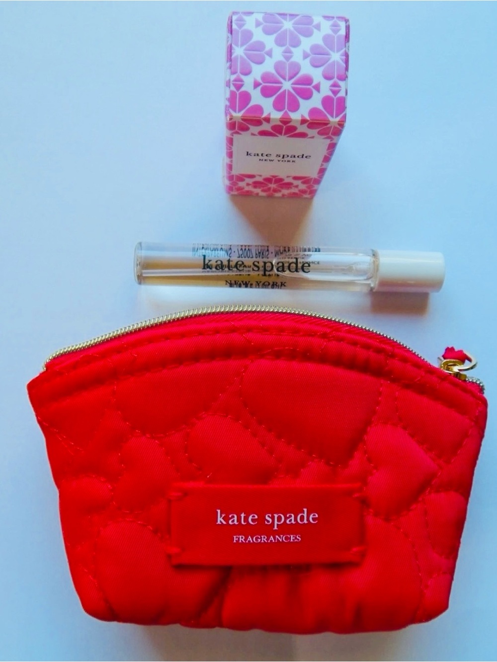 💕 Kate Spade New York Eau de Parfum Mini Travel Spray & Red Pouch Gift Set💕